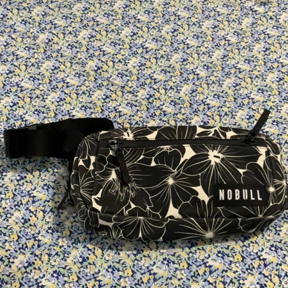 Nobull Fanny Pack Crossbody Bag Floral SOLD OUT